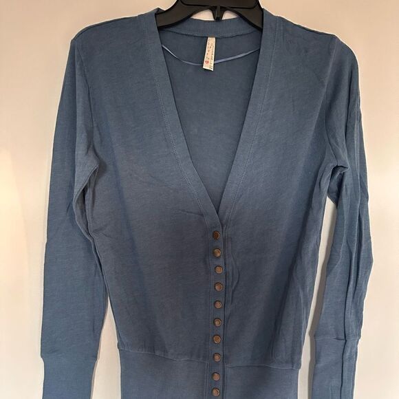 Denim blue button cardigan - Picture 11 of 14